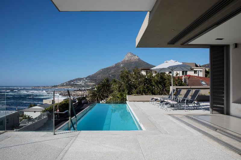 Blue Views Studio Apartments Cape Town Exterior photo